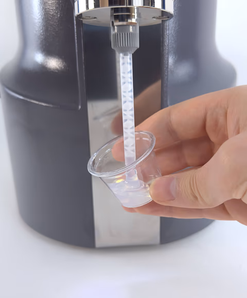 Plastiform ProMixR 正在分装 F04 Protect