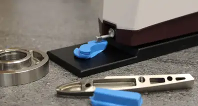 Medición de la rugosidad Ra sobre una impresión del producto Plastiform P80Ra