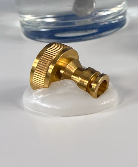 Re-Form 热塑材料固定零件示例