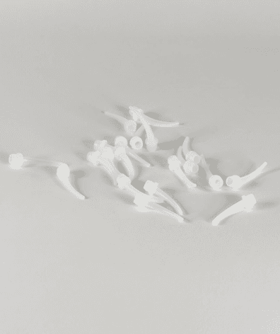 A bunch of white tips